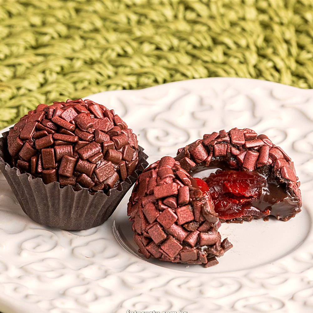 Red Velvet cortado ao meio